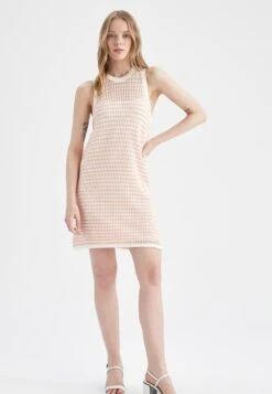 DeFacto Regular Fit - Gebreide Jurk - Ecru