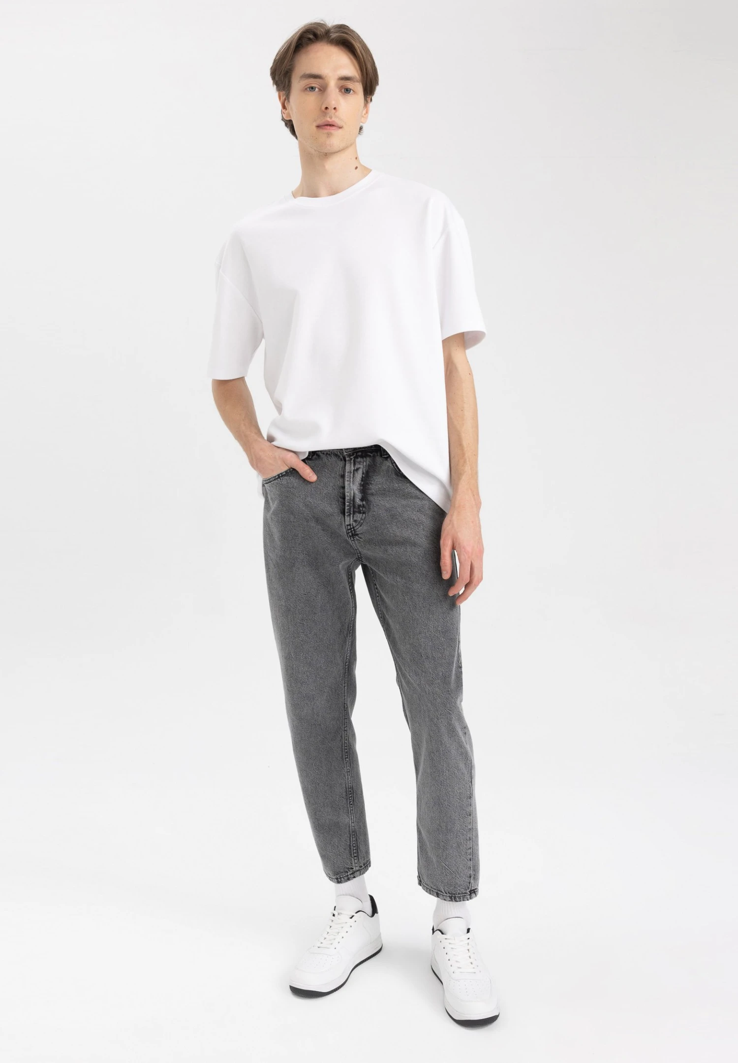 DeFacto Slim Fit- Slim Fit Jeans - Grey 4 DeFacto Slim Fit- Slim Fit Jeans - Grey - Afbeelding 2