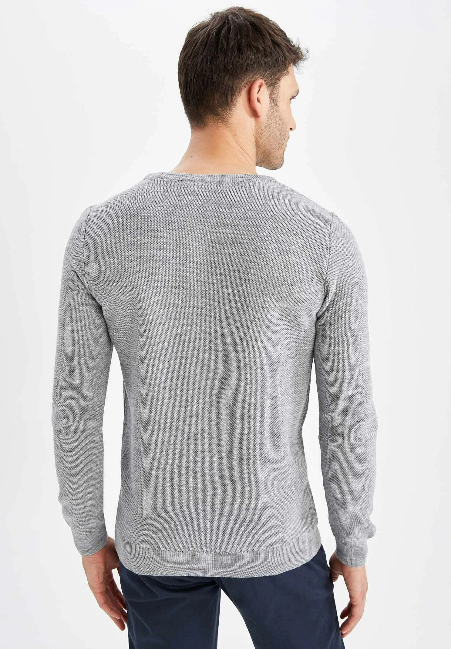 DeFacto Slim Fit- Trui - Grey 5 DeFacto Slim Fit- Trui - Grey - Afbeelding 3