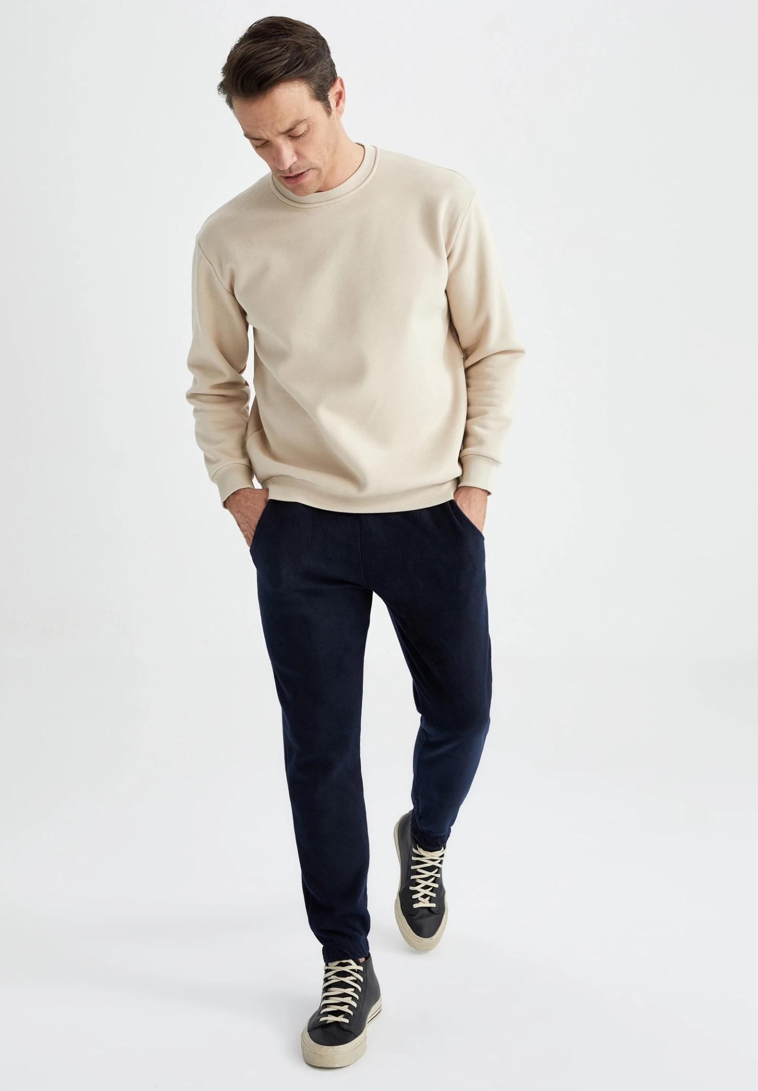 DeFacto Regular Fit- Trainingsbroek - Navy 4 DeFacto Regular Fit- Trainingsbroek - Navy - Afbeelding 2