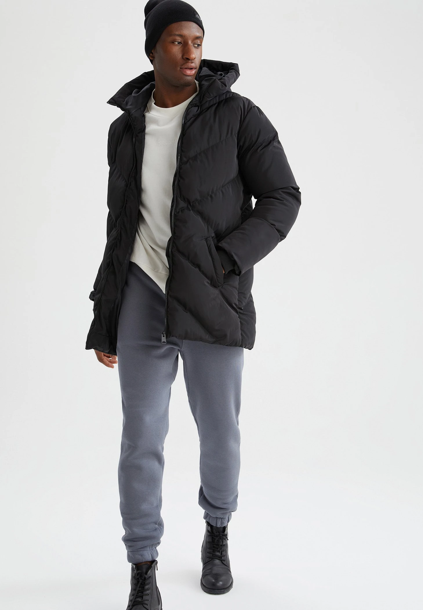 DeFacto Regular Fit- Winterjas - Black 3 DeFacto Regular Fit- Winterjas - Black