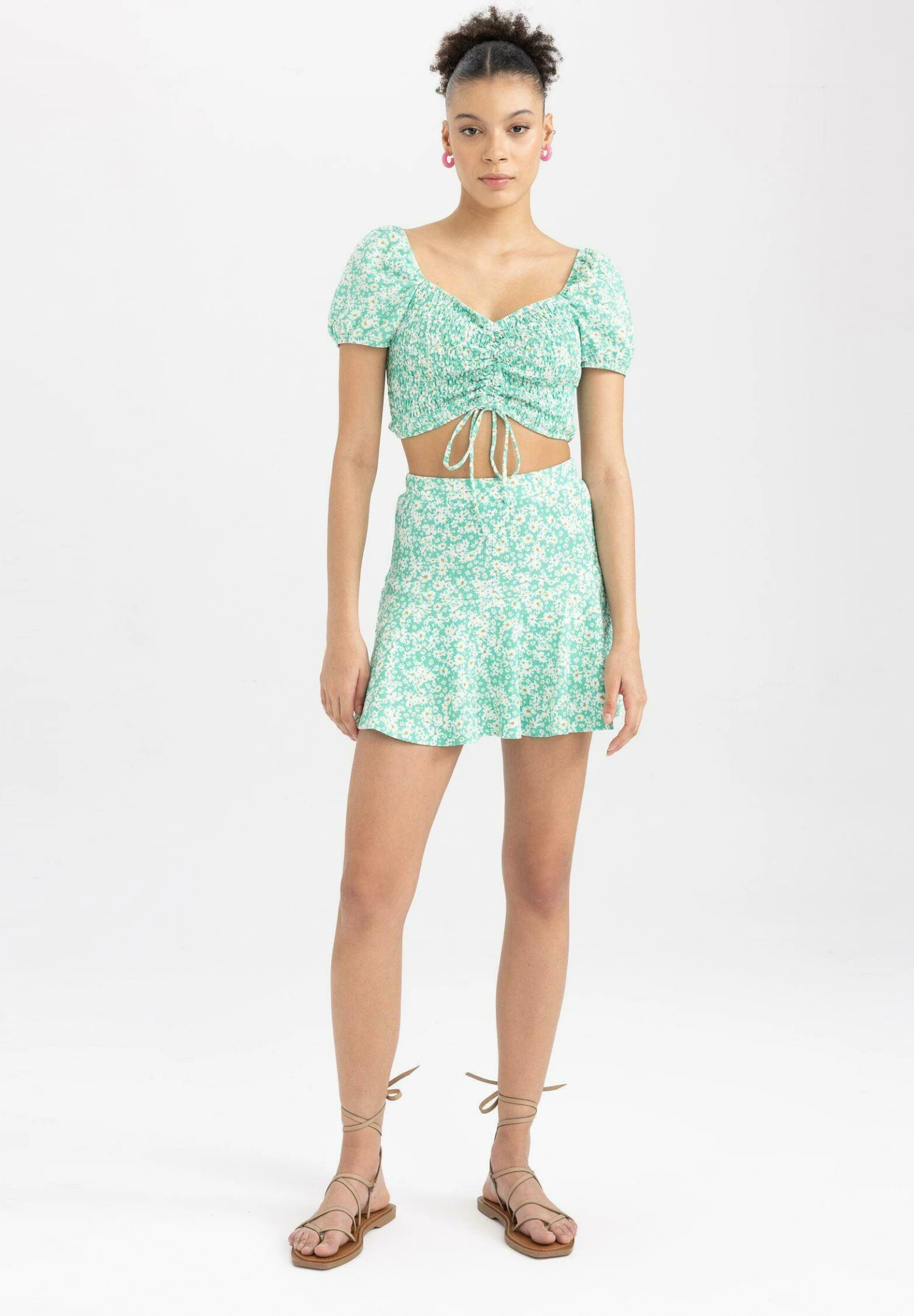 DeFacto Front Tie- Blouse - Green 4 DeFacto Front Tie- Blouse - Green - Afbeelding 2