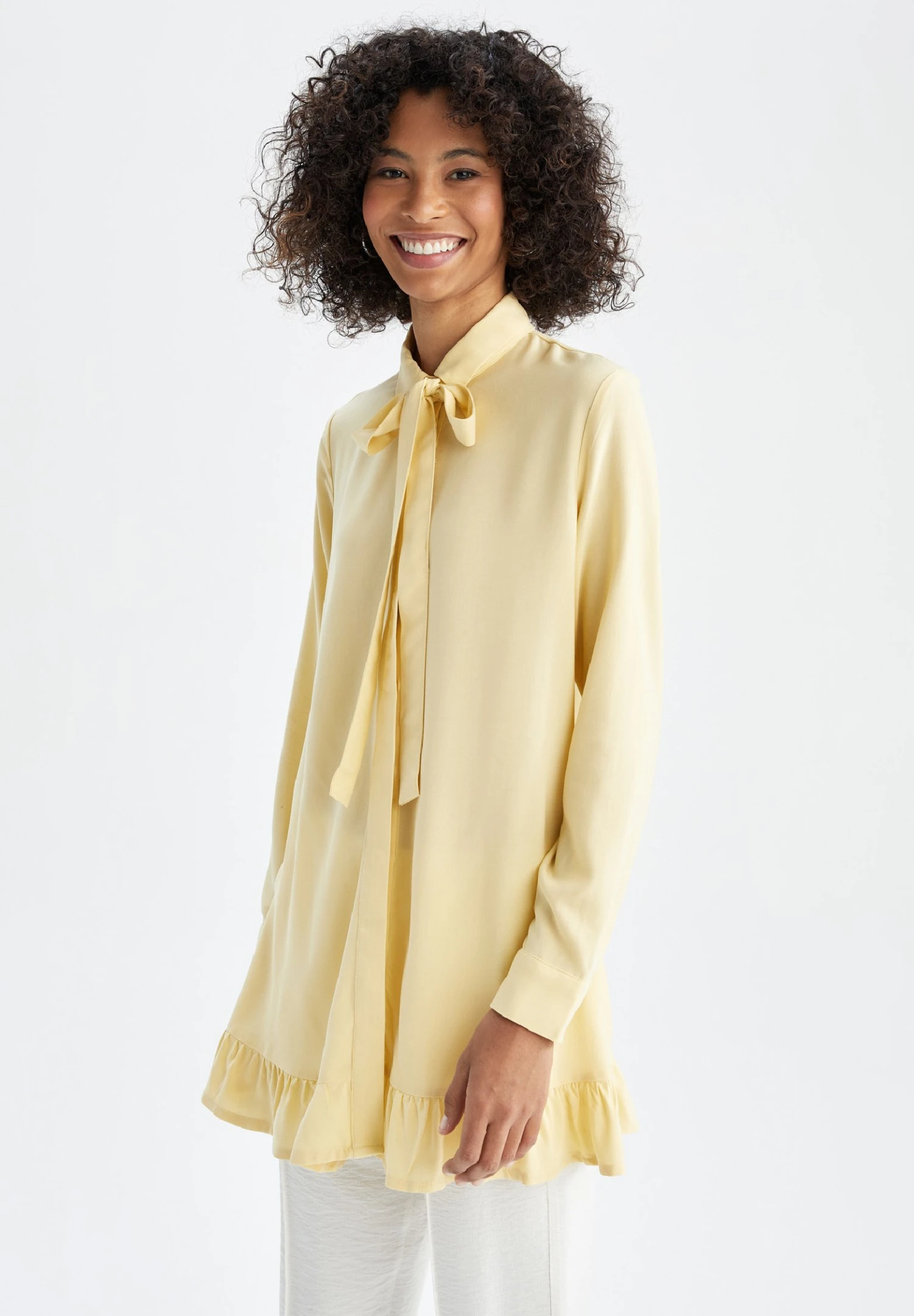 DeFacto Overhemdblouse - Beige 3 DeFacto Overhemdblouse - Beige