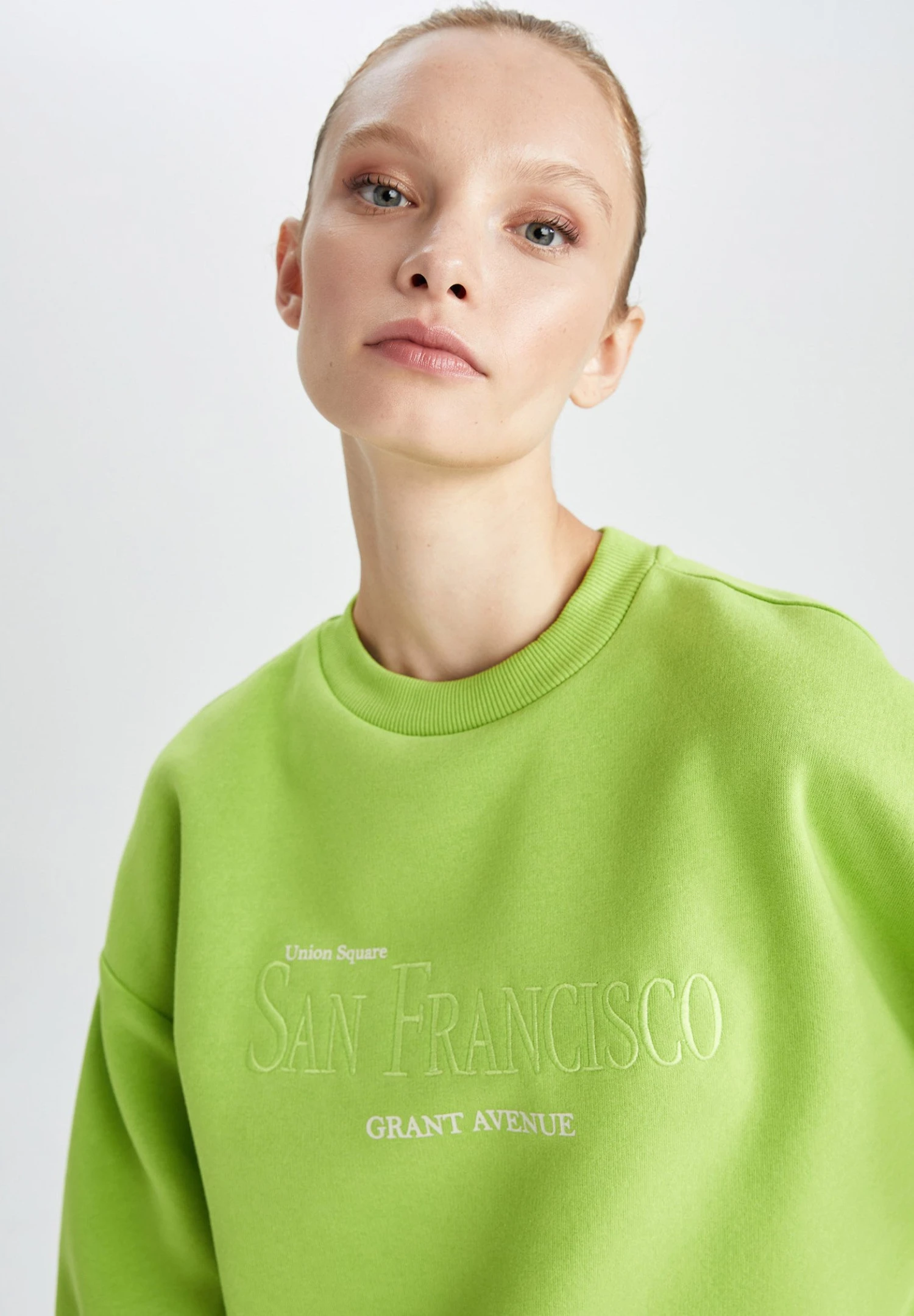 DeFacto Regular Fit- Sweater - Green 6 DeFacto Regular Fit- Sweater - Green - Afbeelding 4