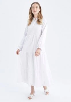 DeFacto Regular Fit- Maxi-Jurk - White 6 DeFacto Regular Fit- Maxi-Jurk - White -DeFacto 5c5649b5b6c34723bcac2f8bc5e8e28a