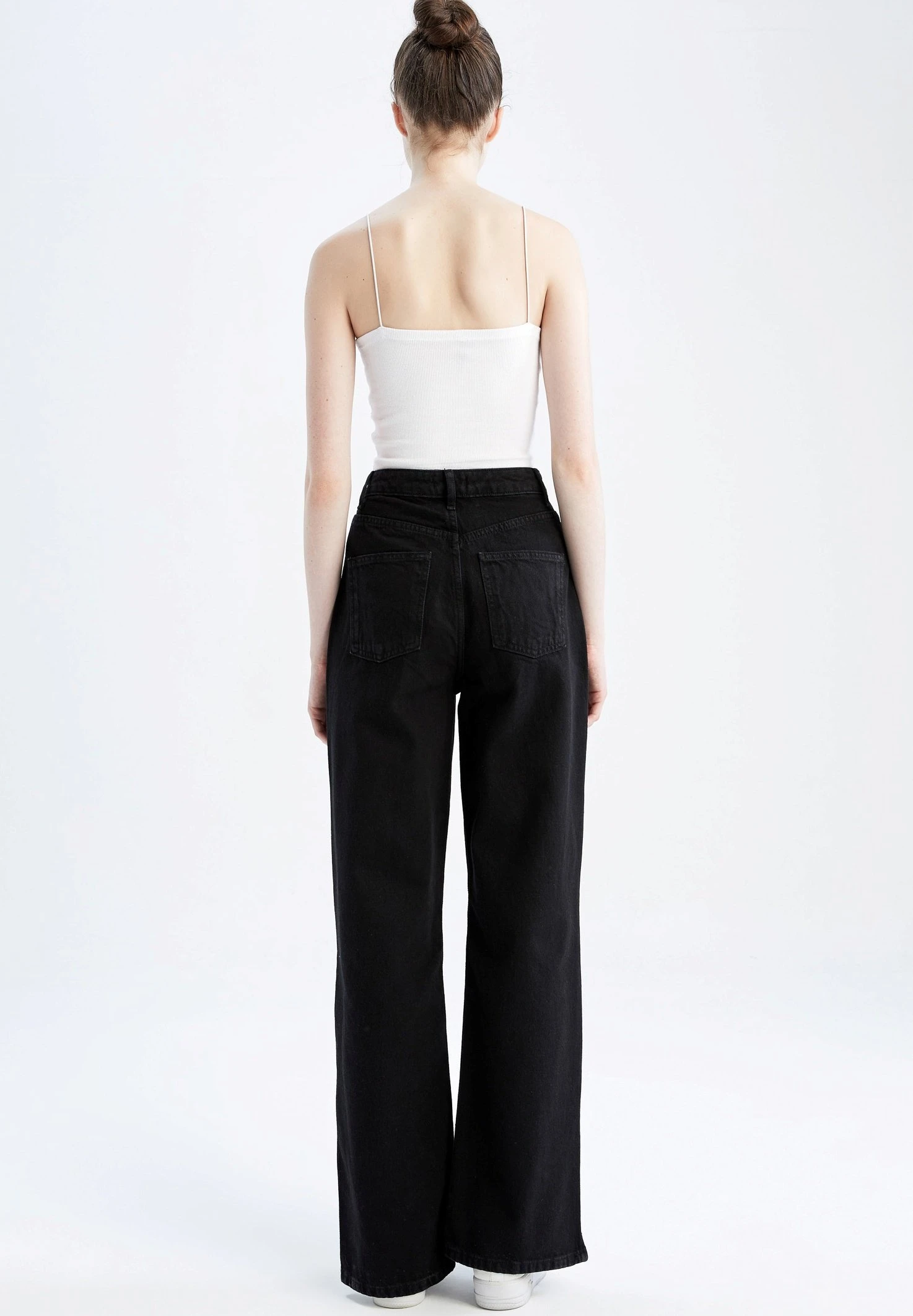 DeFacto 90'S Wide Leg- Flared Jeans - Black 5 DeFacto 90'S Wide Leg- Flared Jeans - Black - Afbeelding 3