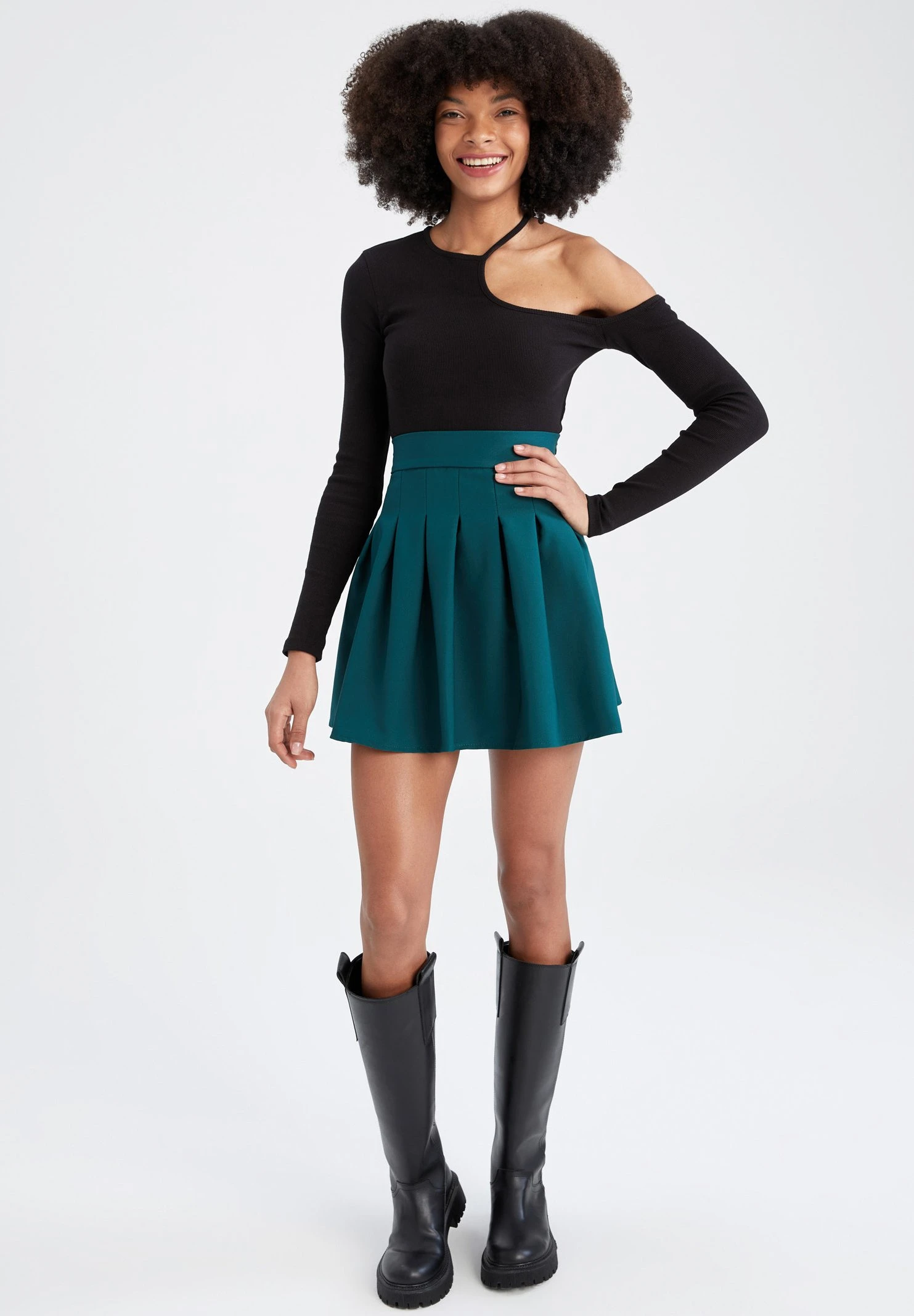 DeFacto Short - A-Lijn Rok - Green 4 DeFacto Short - A-Lijn Rok - Green - Afbeelding 2