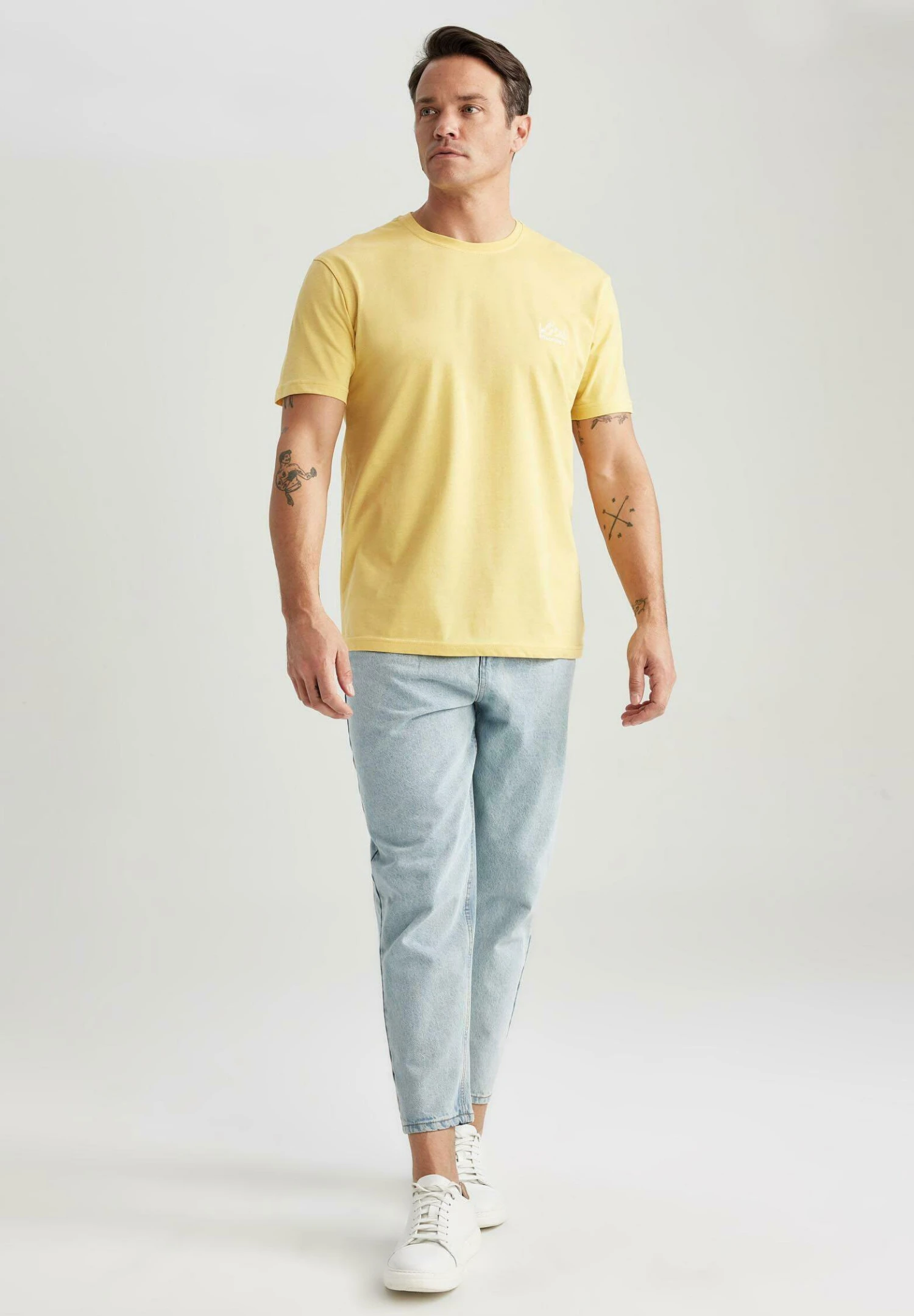 DeFacto Discovery Channel New Regular Fit- T-Shirt Basic - Yellow 4 DeFacto Discovery Channel New Regular Fit- T-Shirt Basic - Yellow - Afbeelding 2