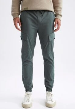 DeFacto Slim - Cargobroek - Green