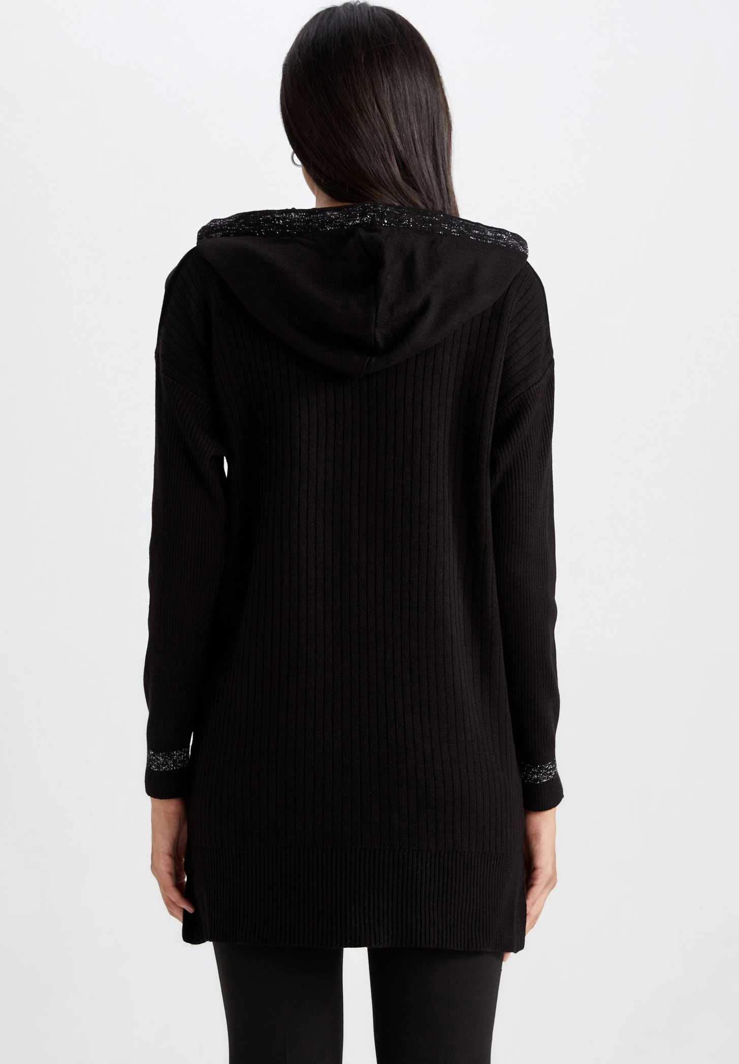 DeFacto Regular Fit- Hoodie - Black 4 DeFacto Regular Fit- Hoodie - Black - Afbeelding 2