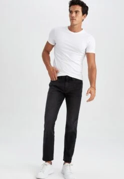 DeFacto Sergio- Slim Fit Jeans - Black 6 DeFacto Sergio- Slim Fit Jeans - Black -DeFacto 65edd4278e904f73b96350950bdb0d61