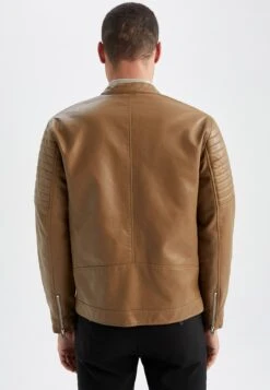 DeFacto Slim Fit - Imitatieleren Jas - Brown 9 DeFacto Slim Fit - Imitatieleren Jas - Brown -DeFacto 68dbdadcd9a1495f9accfb48e4cff8b5