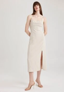DeFacto Tube - Jurk - Ecru