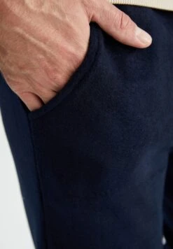 DeFacto Regular Fit- Trainingsbroek - Navy 9 DeFacto Regular Fit- Trainingsbroek - Navy -DeFacto 6dd276ef827a41eda6e1851edfd10473
