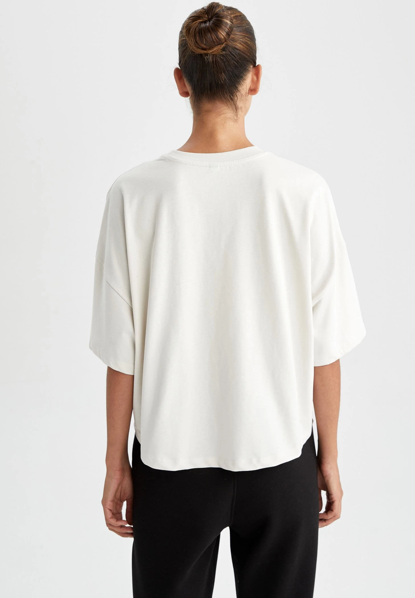 DeFacto Cover - T-Shirt Basic - Beige 5 DeFacto Cover - T-Shirt Basic - Beige - Afbeelding 3