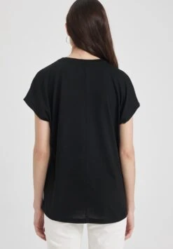 DeFacto Batwing- T-Shirt Basic - Black 8 DeFacto Batwing- T-Shirt Basic - Black -DeFacto 71591cb50f8f4944a5c804f3c949d39d