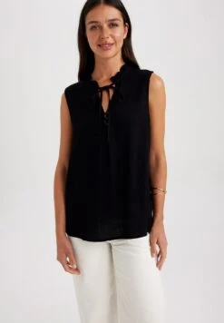 DeFacto Regular Fit - Blouse - Black