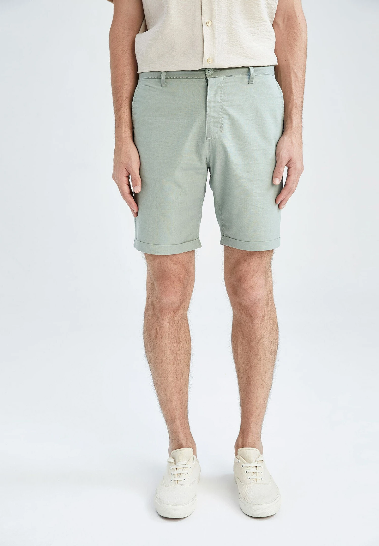 DeFacto Regular Fit - Shorts - Turquoise 3 DeFacto Regular Fit - Shorts - Turquoise