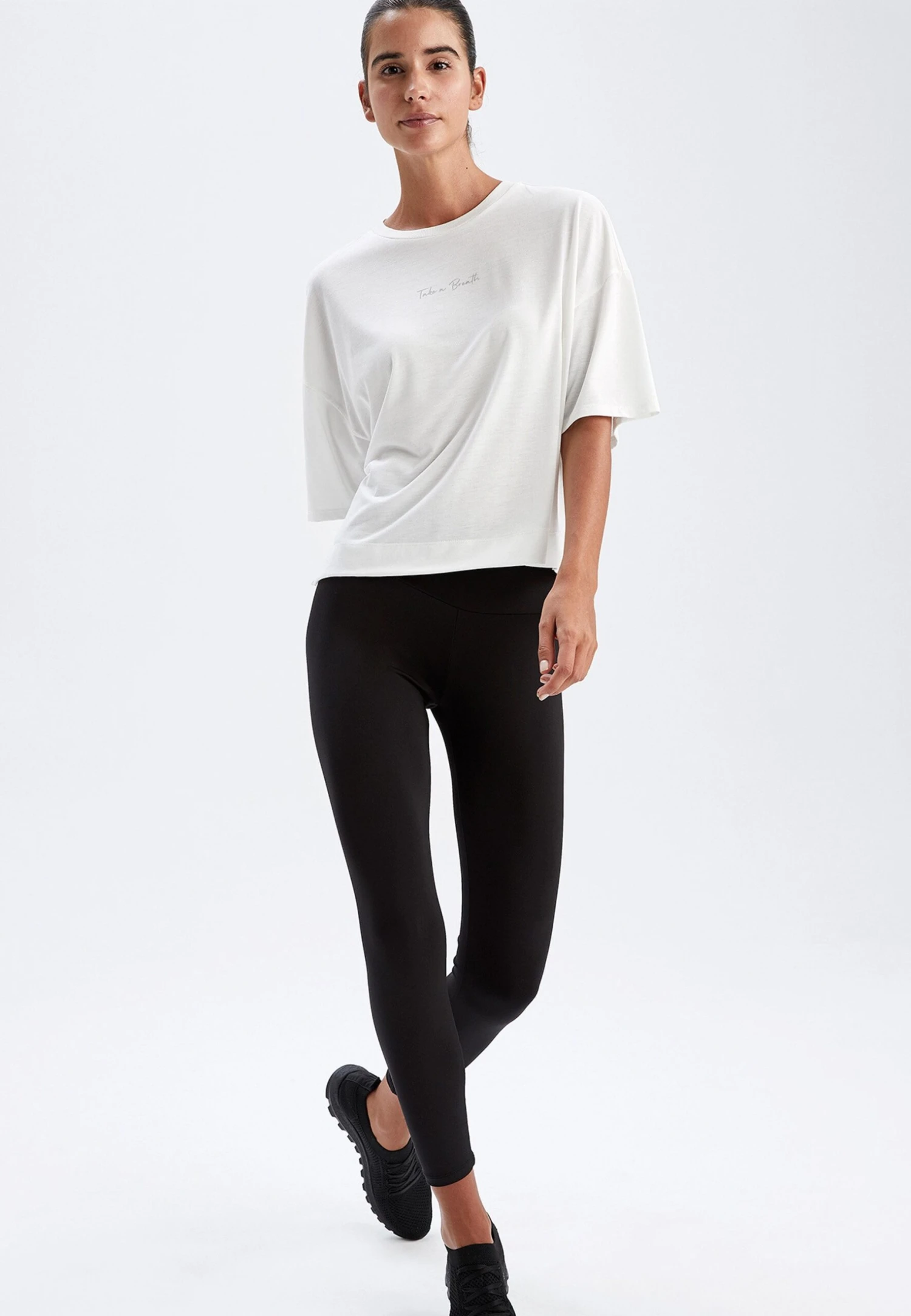 DeFacto Cover Up - T-Shirt Basic - Ecru 4 DeFacto Cover Up - T-Shirt Basic - Ecru - Afbeelding 2