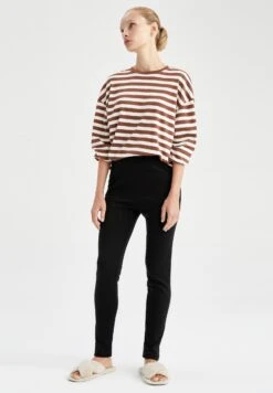 DeFacto Slim Fit-Warmtech - Broek - Black 7 DeFacto Slim Fit-Warmtech - Broek - Black -DeFacto 7acc1861daeb4c68bd7e917508f71ba9