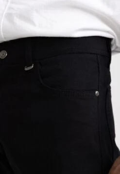 DeFacto Extra Slim Fit - Slim Fit Jeans - Black -DeFacto 7bcb8c5faa1646318b99d64f78fc0363