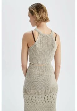 DeFacto Regular Fit- Strandaccessoire - Beige 7 DeFacto Regular Fit- Strandaccessoire - Beige -DeFacto 7c5ed8b8856f44baa7c590aaebcea5ad