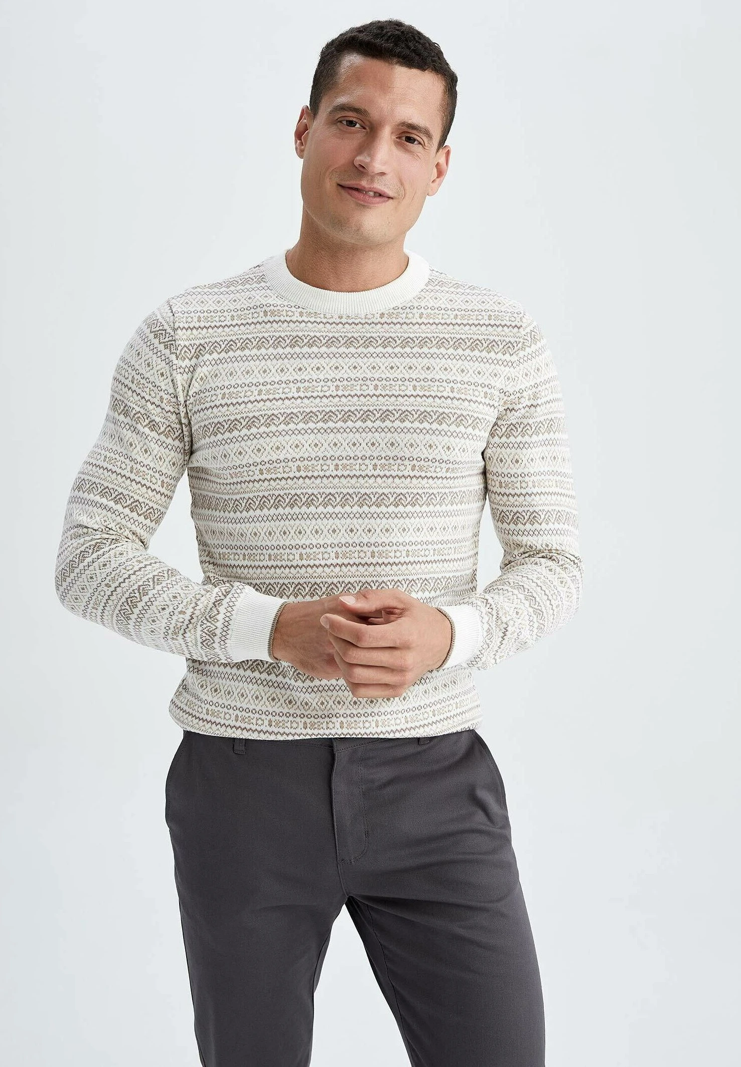 DeFacto Regular Fit- Trui - Ecru 3 DeFacto Regular Fit- Trui - Ecru