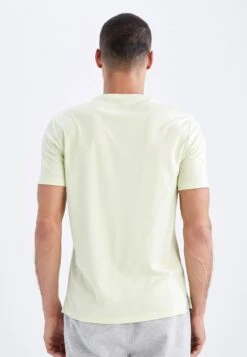 DeFacto Regular Fit - T-Shirt Print - Turquoise 7 DeFacto Regular Fit - T-Shirt Print - Turquoise -DeFacto 7ead79ce42124837bef0614adf05ed67