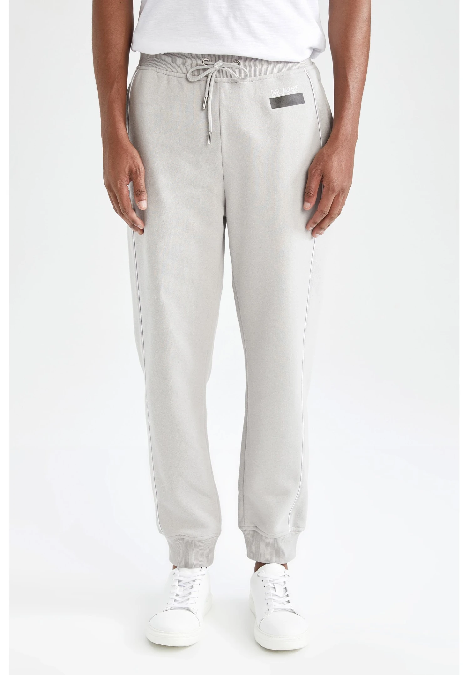 DeFacto Trainingsbroek - Grey 3 DeFacto Trainingsbroek - Grey