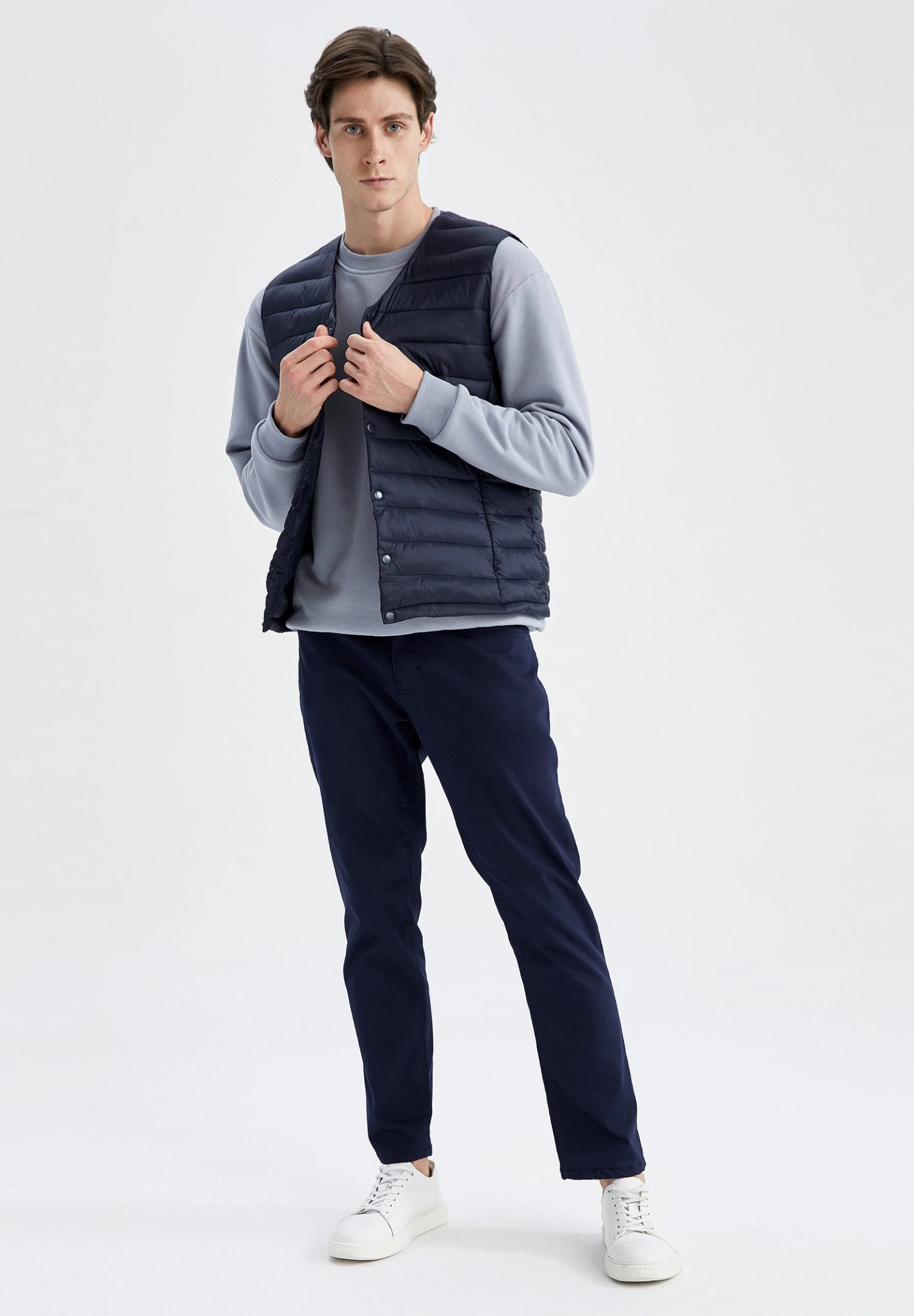 DeFacto Regular Fit - Bodywarmer - Navy 4 DeFacto Regular Fit - Bodywarmer - Navy - Afbeelding 2