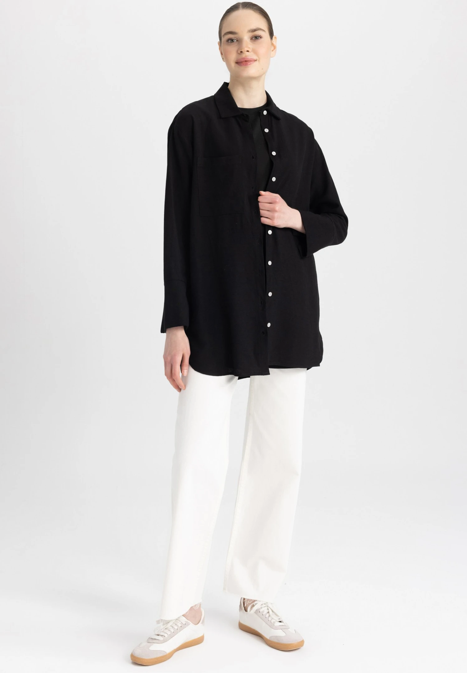 DeFacto Regular Fit- Top - Black 4 DeFacto Regular Fit- Top - Black - Afbeelding 2