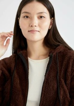 DeFacto Fleecejas - Brown -DeFacto 89ad2101c9c04828950bdedbd2434ede