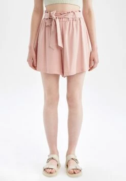 DeFacto Relax Fit - Shorts - Pink