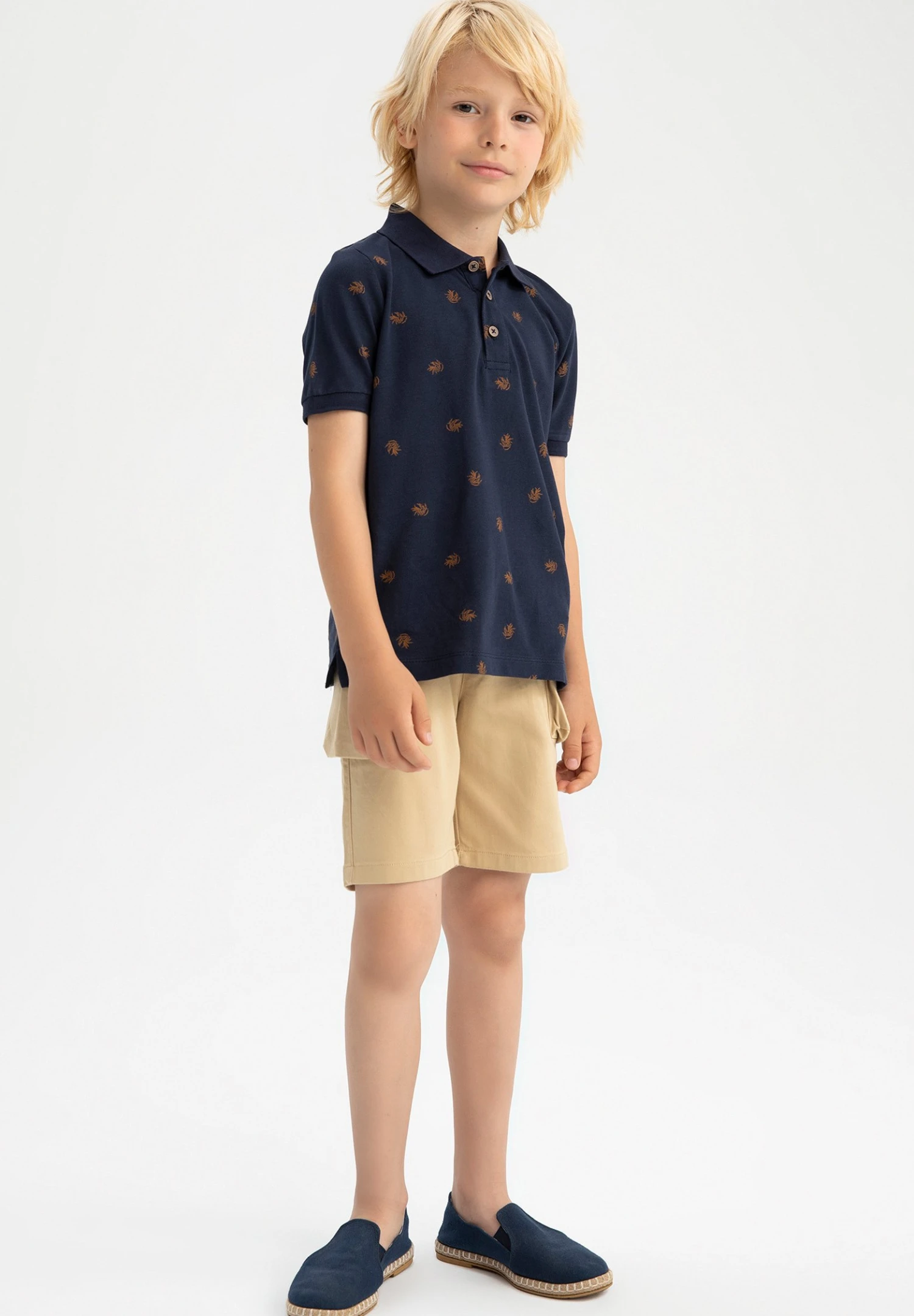 DeFacto Regular Fit - Shorts - Beige 3 DeFacto Regular Fit - Shorts - Beige