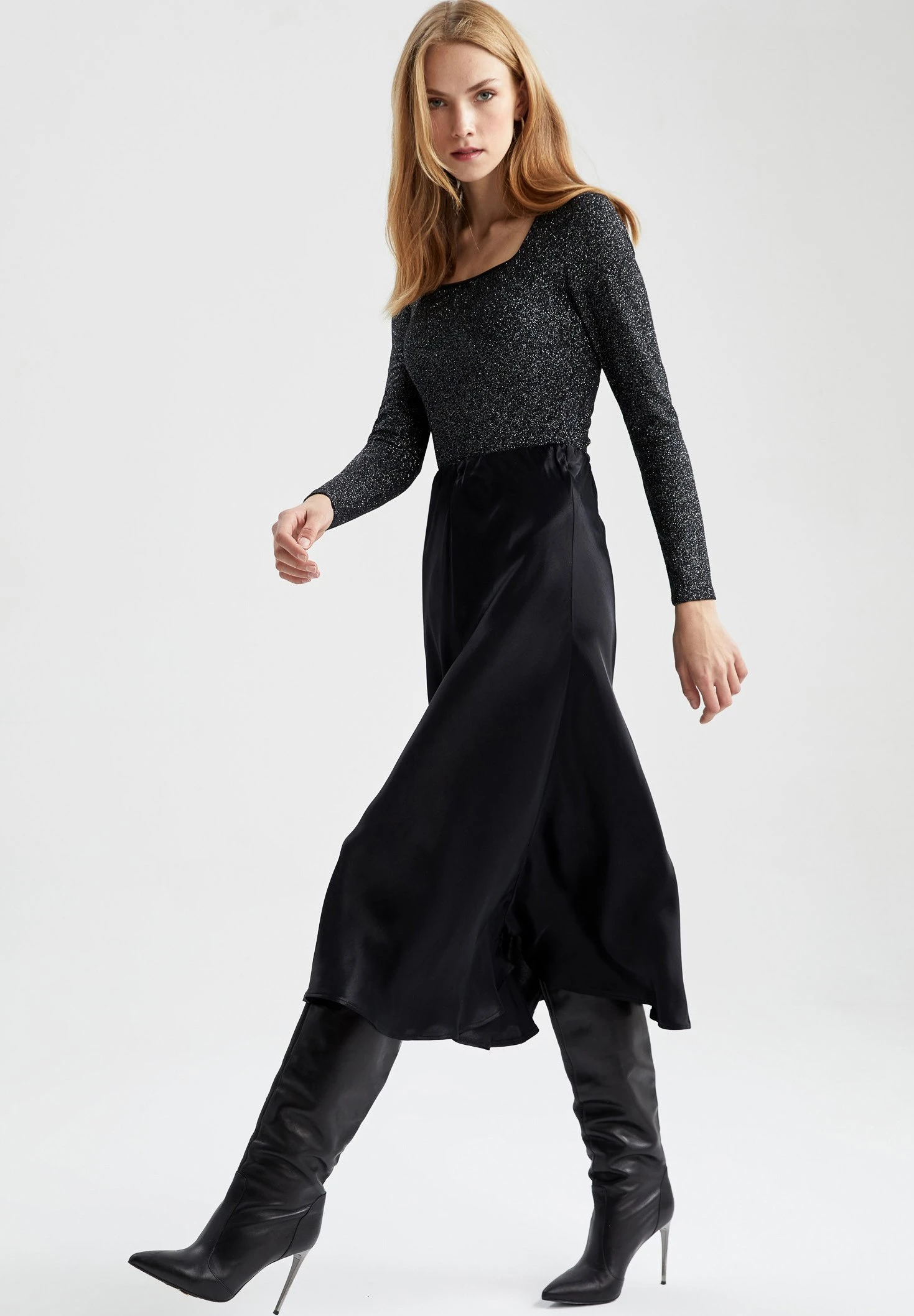 DeFacto Anvelop - A-Lijn Rok - Black 4 DeFacto Anvelop - A-Lijn Rok - Black - Afbeelding 2