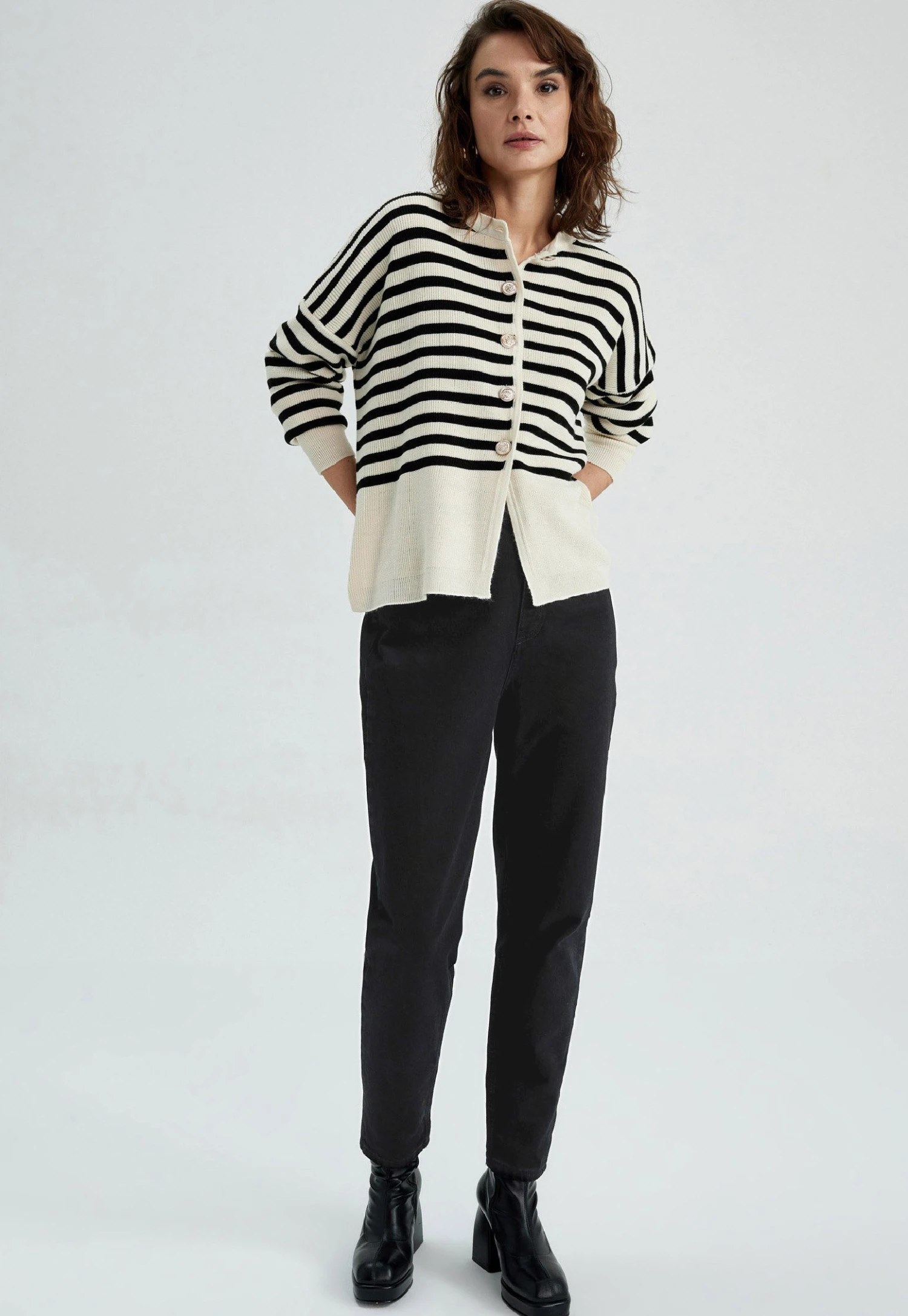 DeFacto Slim Fit Jeans - Black 4 DeFacto Slim Fit Jeans - Black - Afbeelding 2