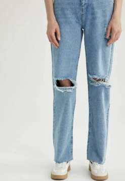 DeFacto 90'S Wide Leg- Flared Jeans - Blue -DeFacto 8fb25152a34c49dea0046d21cb2b869a