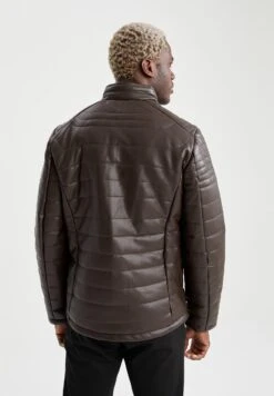 DeFacto Loose Fit - Imitatieleren Jas - Brown -DeFacto 8fda9222d9614f66a5f4a63e5695dfc4