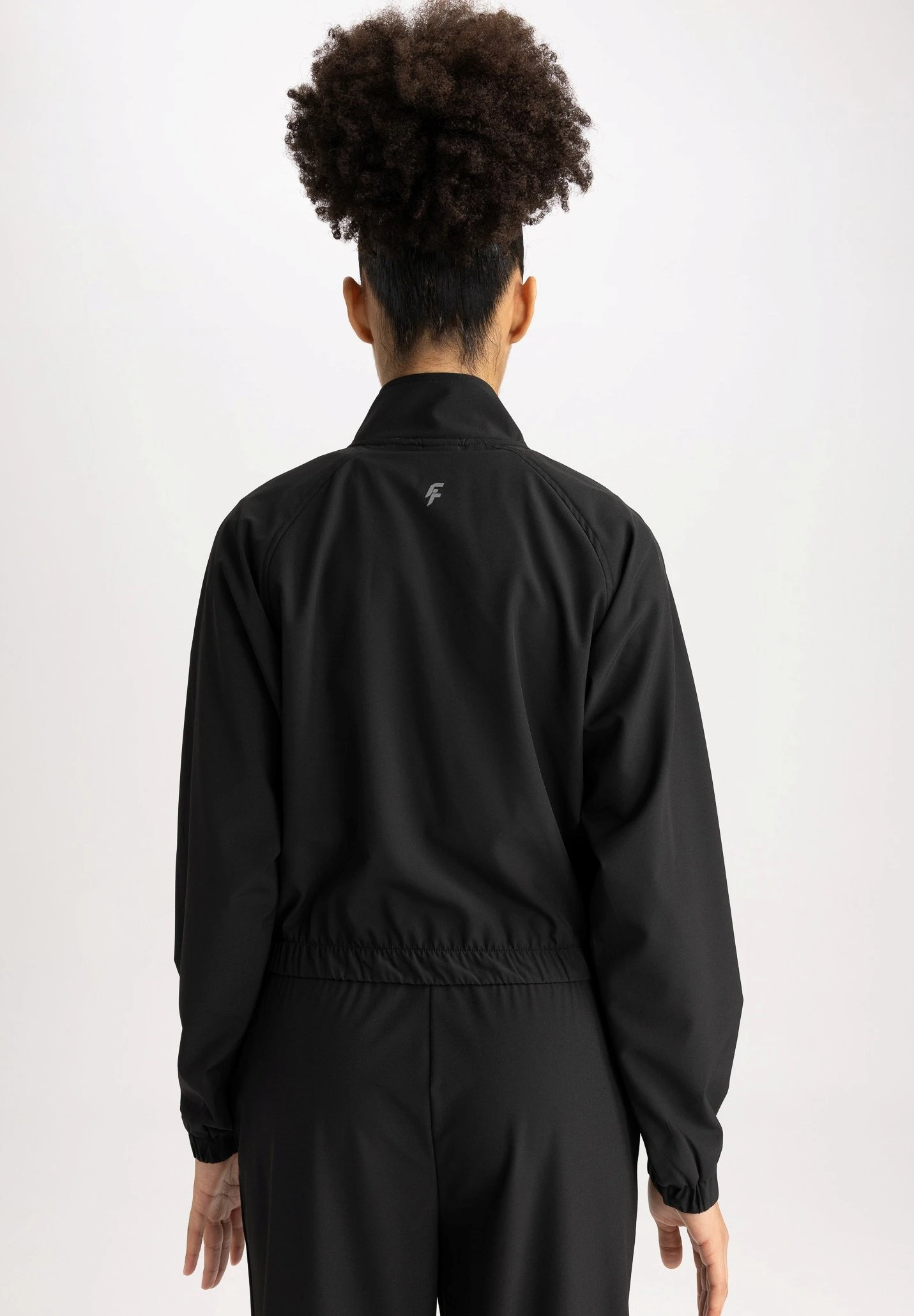 DeFacto Cropped Fit- Trainingsvest - Black 5 DeFacto Cropped Fit- Trainingsvest - Black - Afbeelding 3