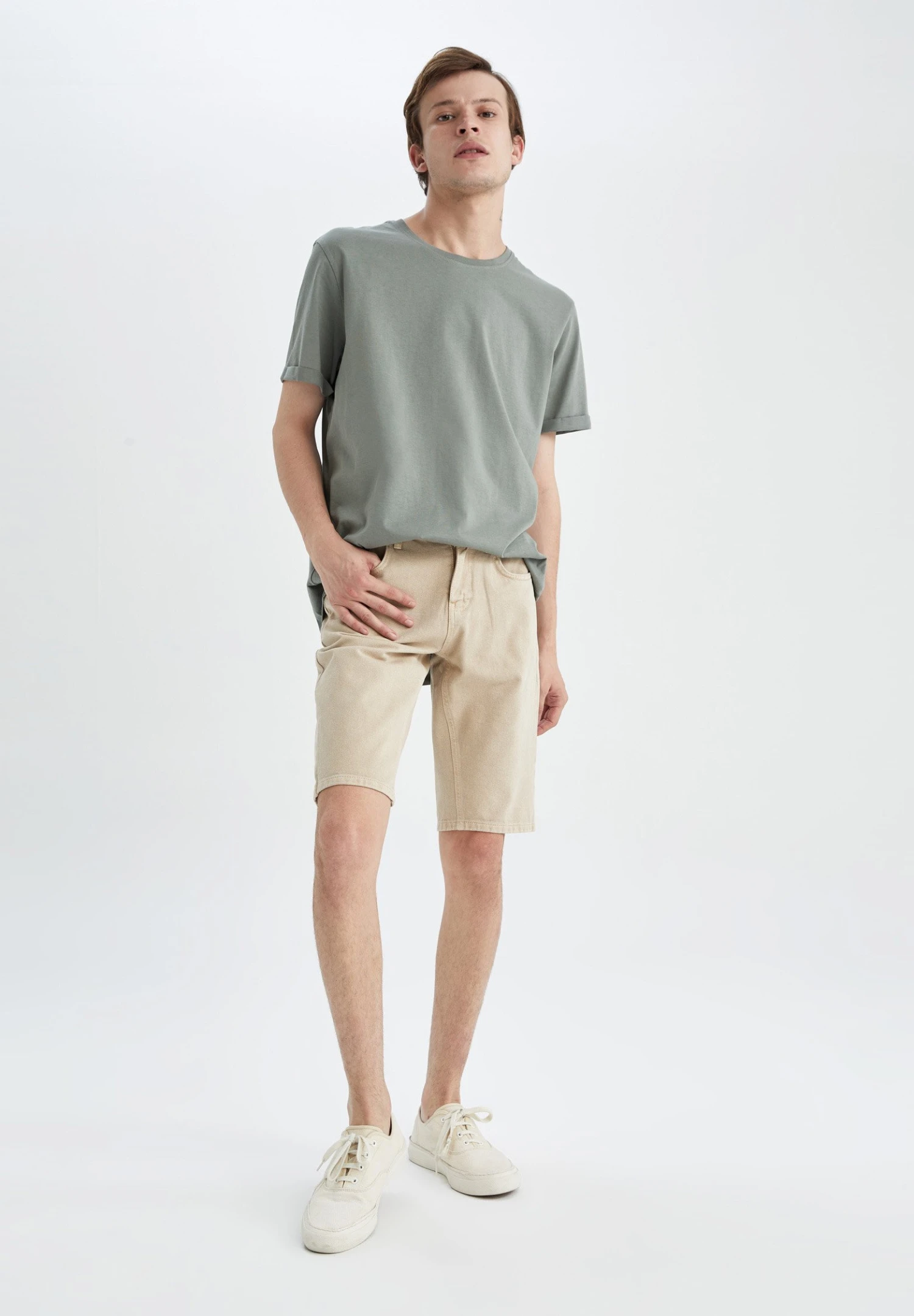 DeFacto Regular Fit- Jeansshort - Beige 4 DeFacto Regular Fit- Jeansshort - Beige - Afbeelding 2