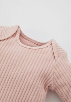 DeFacto Regular Fit- Body - Pink 10 DeFacto Regular Fit- Body - Pink -DeFacto 950ef68f44504045bf5bd28c3566c73c