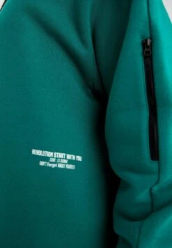 DeFacto Hoodie - Green 9 DeFacto Hoodie - Green -DeFacto 9716a1f8b94647c1b214f6fda7be6027