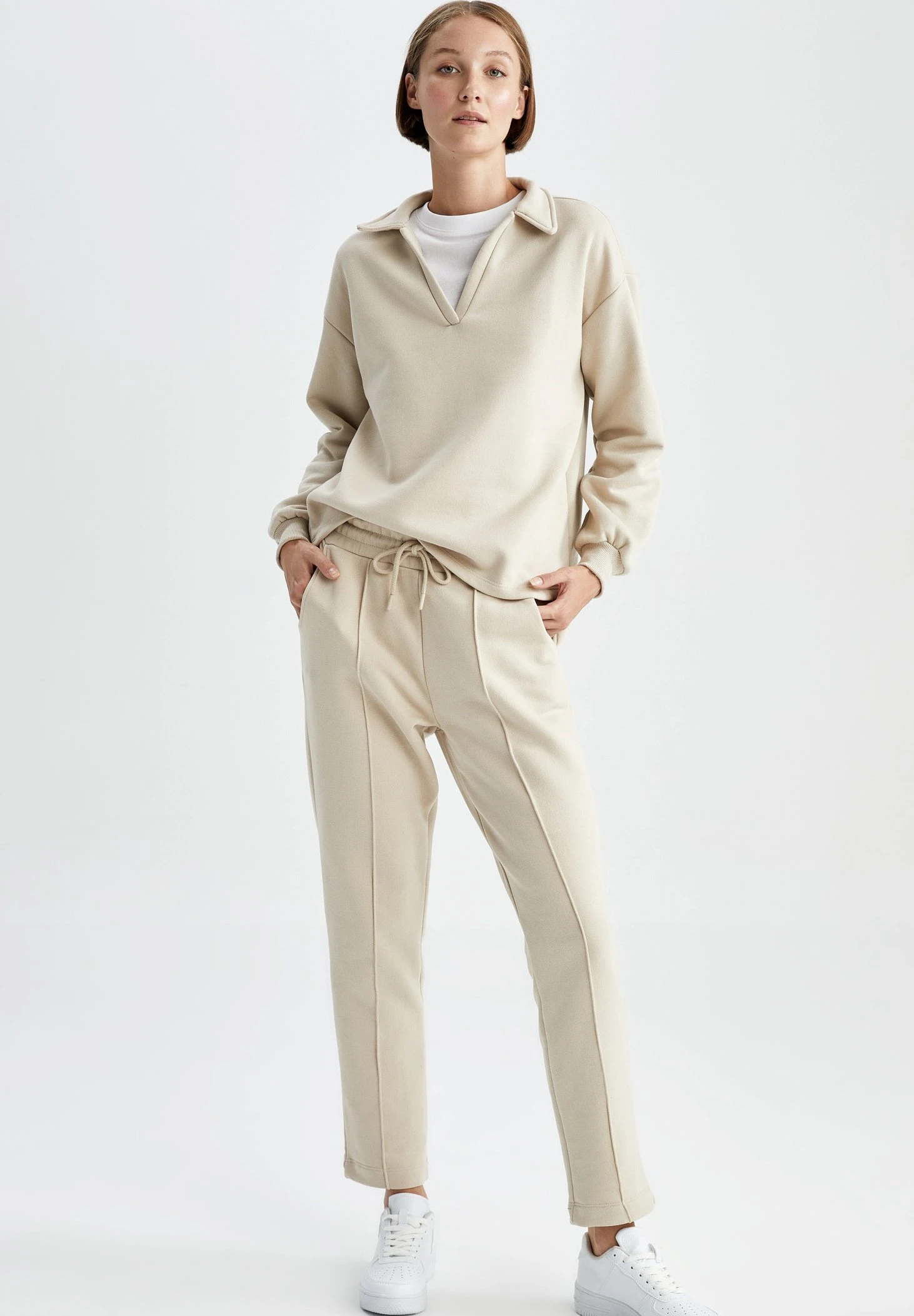 DeFacto Regular Fit - Trainingsbroek - Beige 4 DeFacto Regular Fit - Trainingsbroek - Beige - Afbeelding 2