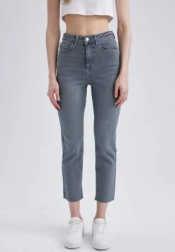 DeFacto Vintage Straight - Slim Fit Jeans - Grey