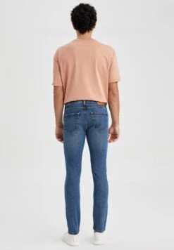 DeFacto Pedro - Slim Fit Jeans - Blue -DeFacto 9e8c544f948b4c26898d5f615a135ce8