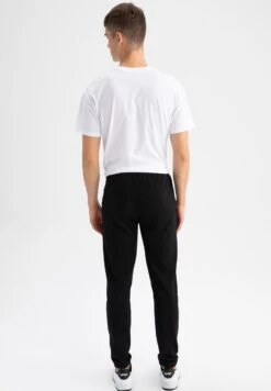 DeFacto Regular Fit- Trainingsbroek - Black 8 DeFacto Regular Fit- Trainingsbroek - Black -DeFacto 9ed2893955d140bea9fd200474429a07