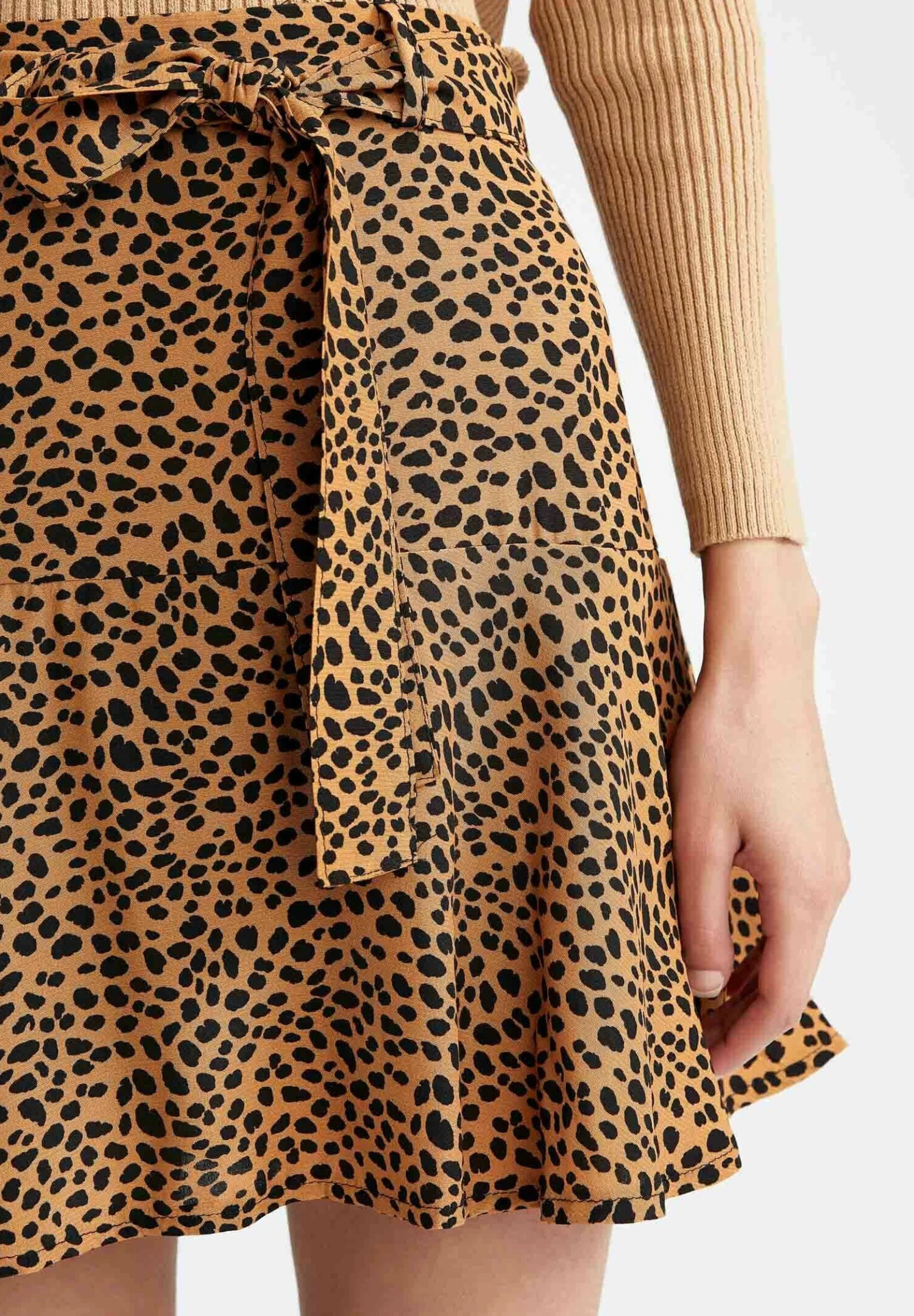 DeFacto Fit And Flare - A-Lijn Rok - Brown 6 DeFacto Fit And Flare - A-Lijn Rok - Brown - Afbeelding 4