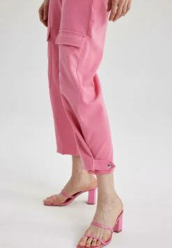 DeFacto Straight Fit - Cargobroek - Pink -DeFacto 9ff54d4f495b40a08110821a5aa2ac9e