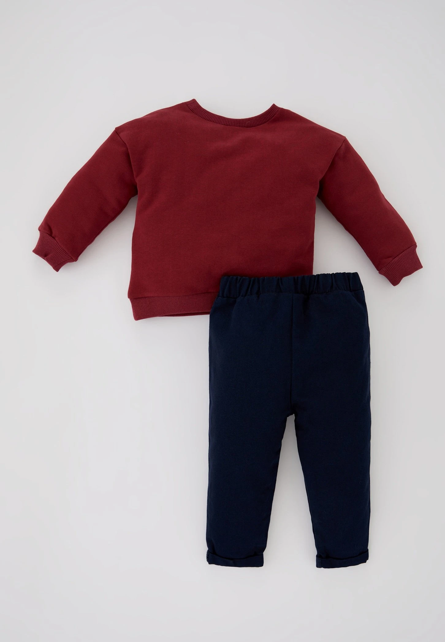 DeFacto Set Regular Fit Combination Clothing - Trainingspak - Bordeaux 4 DeFacto Set Regular Fit Combination Clothing - Trainingspak - Bordeaux - Afbeelding 2