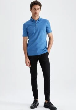 DeFacto Poloshirt - Indigo 7 DeFacto Poloshirt - Indigo -DeFacto a1045fcb9f1c483a83fae0a7272f3cf9
